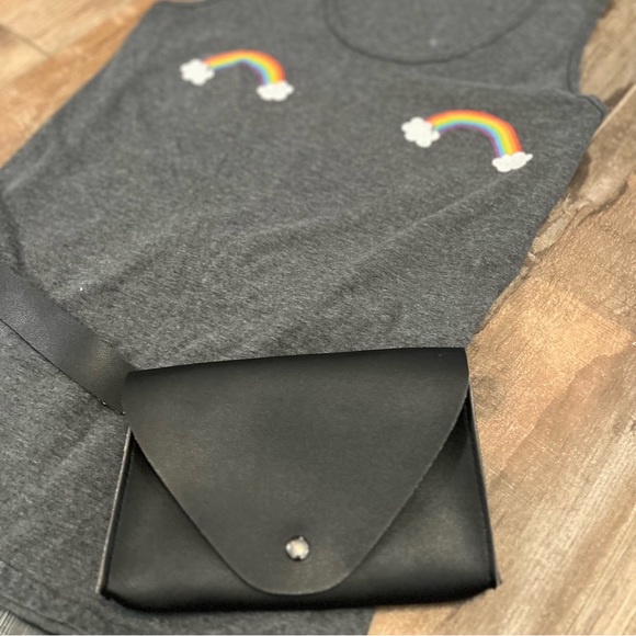 Vegan Leather Belted Purse - Picture 5 of 6